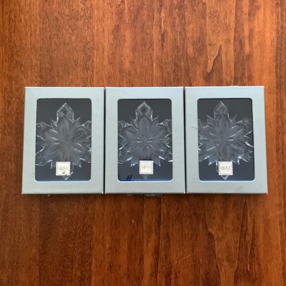 Vintage Mikasa Joyous Collection Crystal Snowflake Ornaments set of 3 - Picture 3 of 9